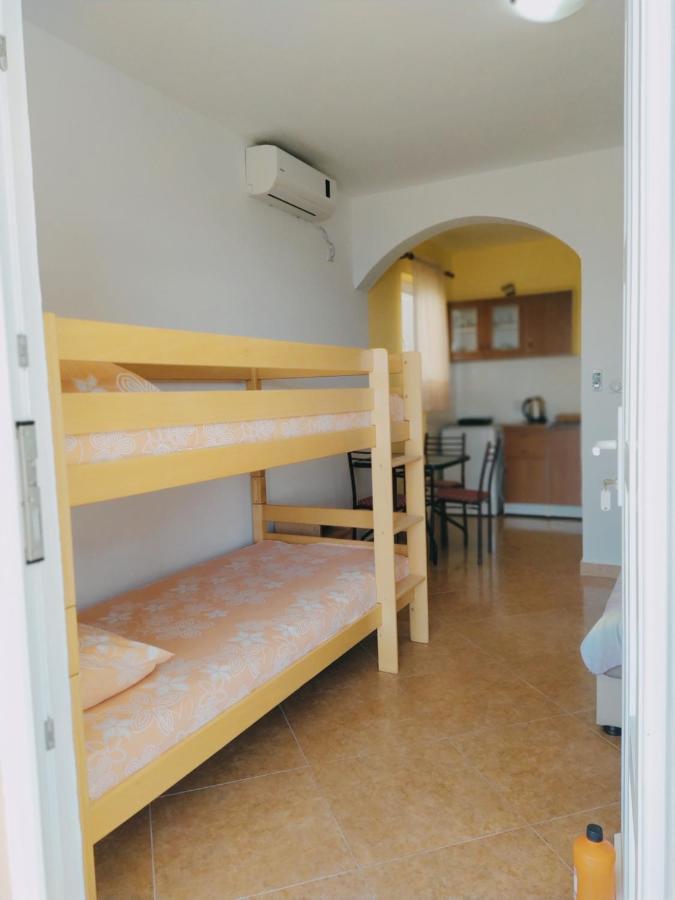 Djonovic Apartments Bar Bagian luar foto