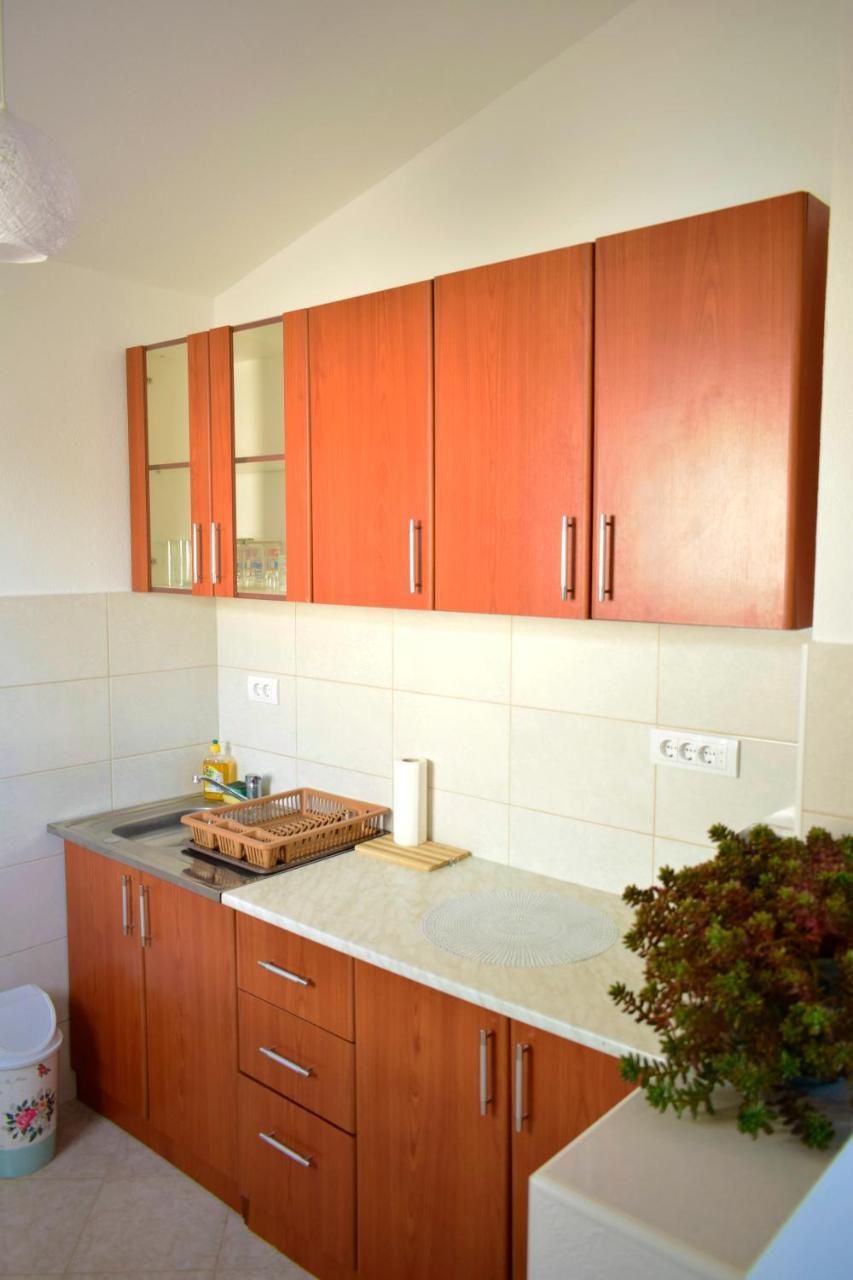 Djonovic Apartments Bar Bagian luar foto