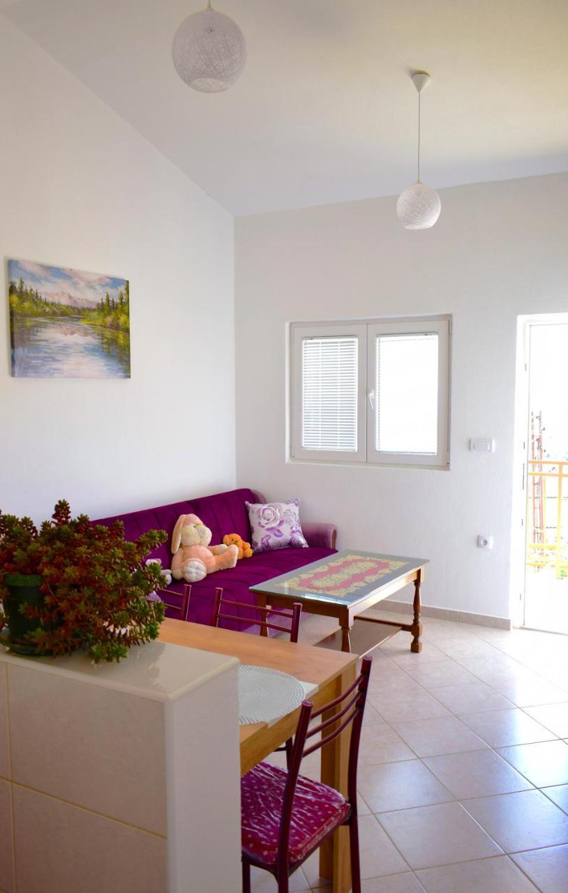 Djonovic Apartments Bar Bagian luar foto
